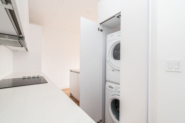 Photo - 111 Lawton Blvd Unit 610