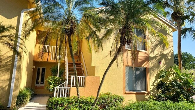 Building Photo - 1138 Coral Club Dr Unit 1138