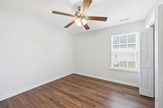 Photo - 82 Palmetto Green Dr