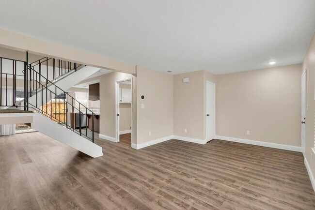 Photo - Updated 3 Bed 1.5 Bath Townhome