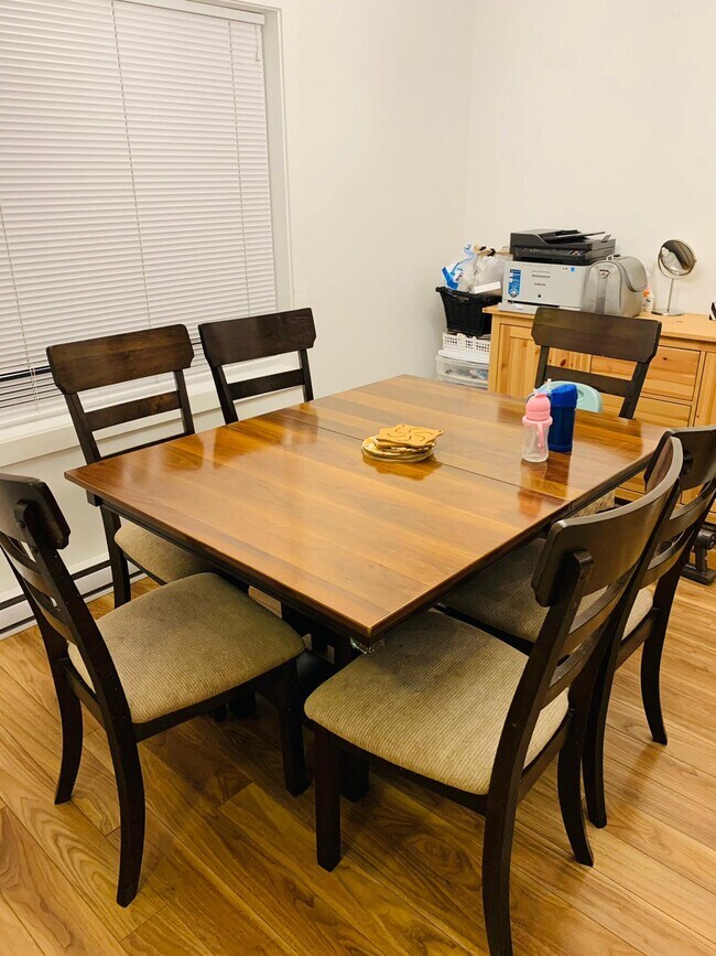 Photo - 5655 Chaffey Av