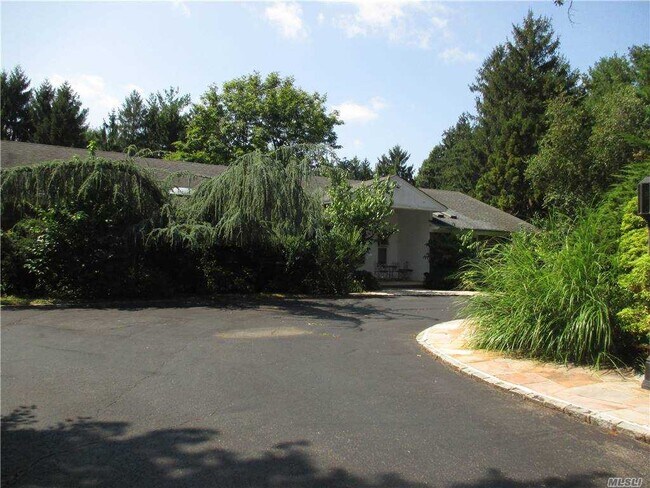 Photo - 5 Kenneth Ct