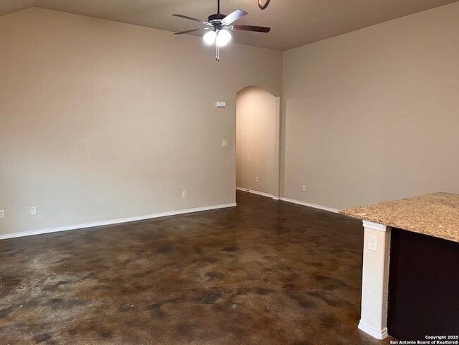 Photo - 228 Ragsdale Way