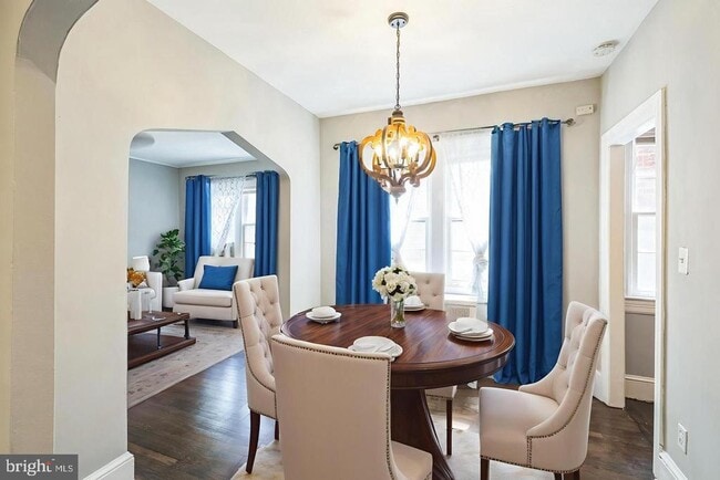 Photo - 208 Farragut St NW Unidad 104