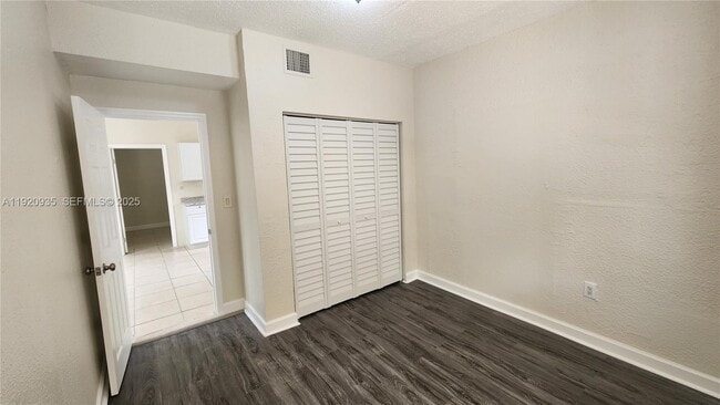 Photo - 829 SW 3rd St