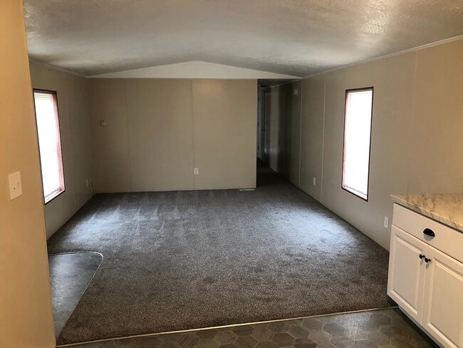 Photo - 4727 Owens Rd