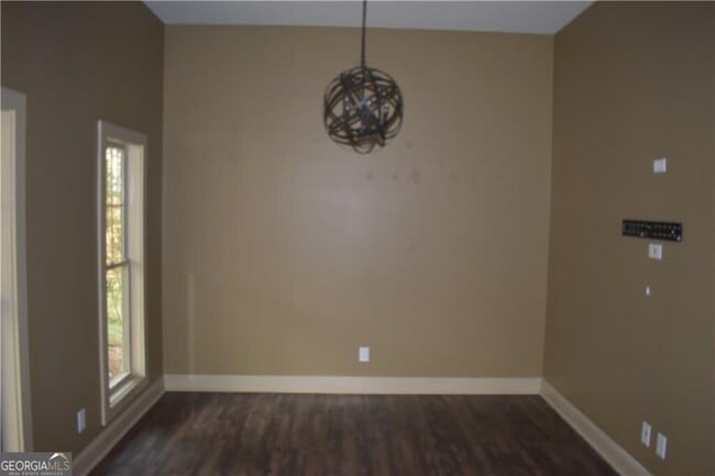 Photo - 43 Jessel Ln