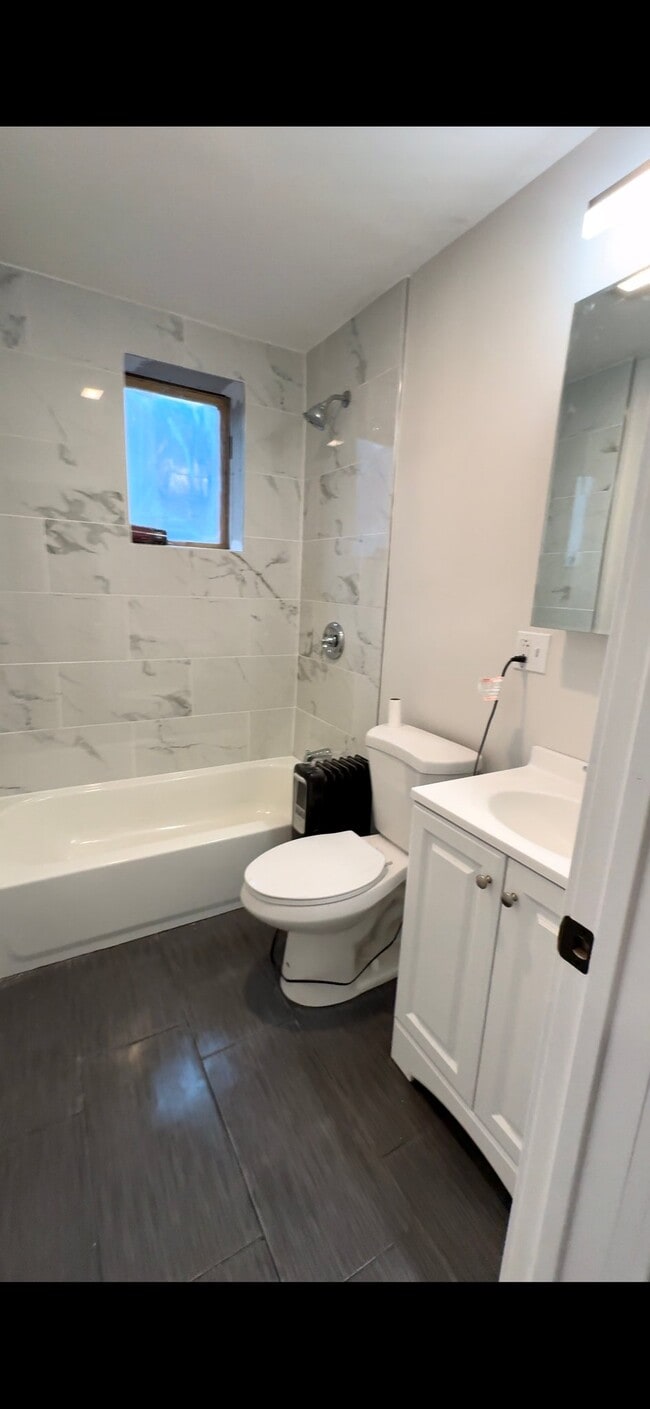 Photo - 2228 W 18th Pl Unit 2M