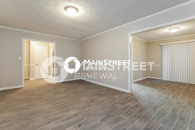 Photo - 4 Bedroom Pet-Friendly Home in Jonesboro, GA with Main Street Renewal