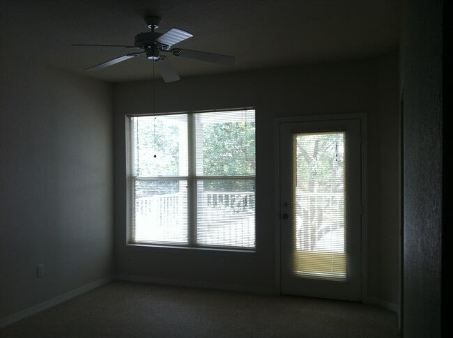 Photo - 1004 Hemingway Cir Unit 1004 Hemingway