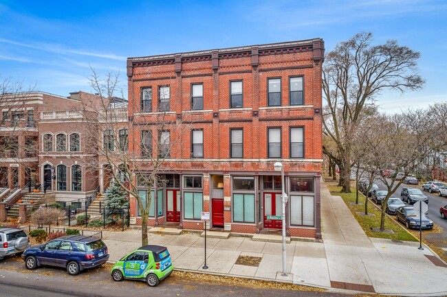 Photo - 2954 N Racine Ave Unidad 3F