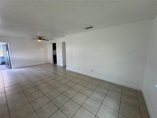Photo - 6619 S West Shore Blvd