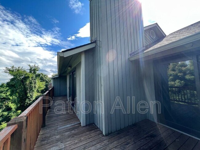 Building Photo - 494 Windswept Dr Rental