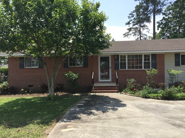 Photo - 409 Elizabeth Street