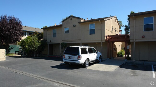 Pajaro Court