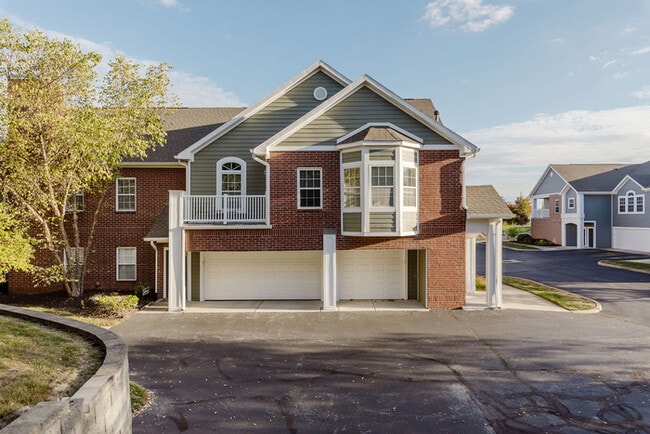 Photo - Wonderful 2 bedroom 2 bath Condo End Unit ...