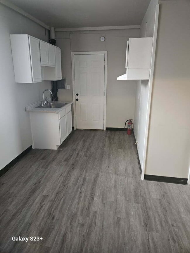 Beautiful Newly rehabbed apartment