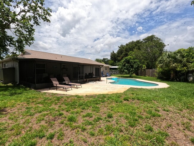 Photo - 1539 Huff Ct