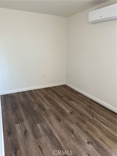 Photo - 5828 N Vista St