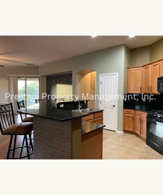 Photo - Gorgeous 4/2 Dove Mountain Home!