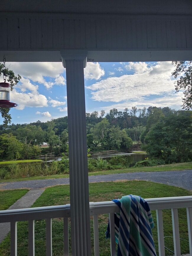 Photo - 782 Pat Ball Rd