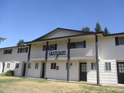 2 Bedroom Deluxe Townhome Exterior