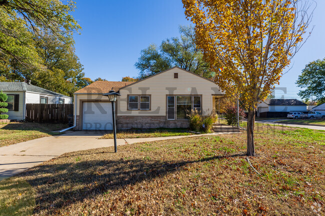 Building Photo - 1650 Green Acres St Rental