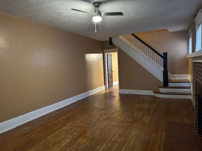 Photo - 2020 Chestnut St