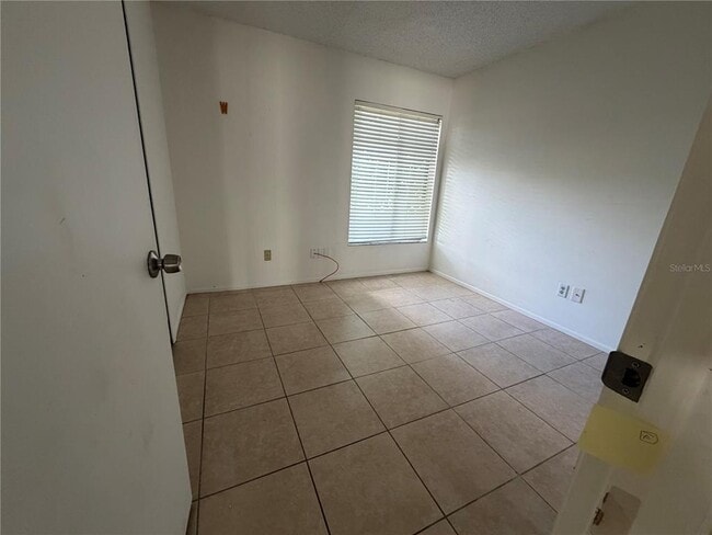 803 Calabria Dr