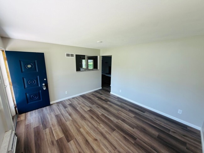 Photo - Move-In Ready 3BR/2BA Home with 2-Car Garage in St. Charles