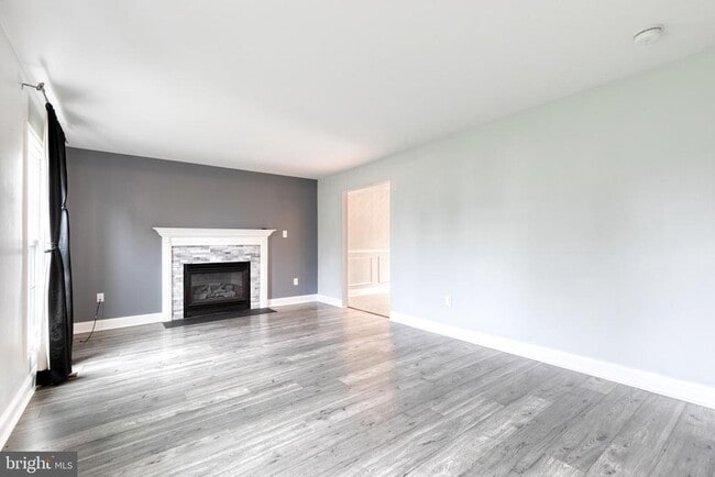 Building Photo - 2263 Mistwood Cir