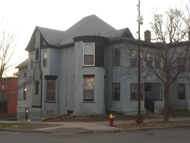 Photo - 697-705 Conway