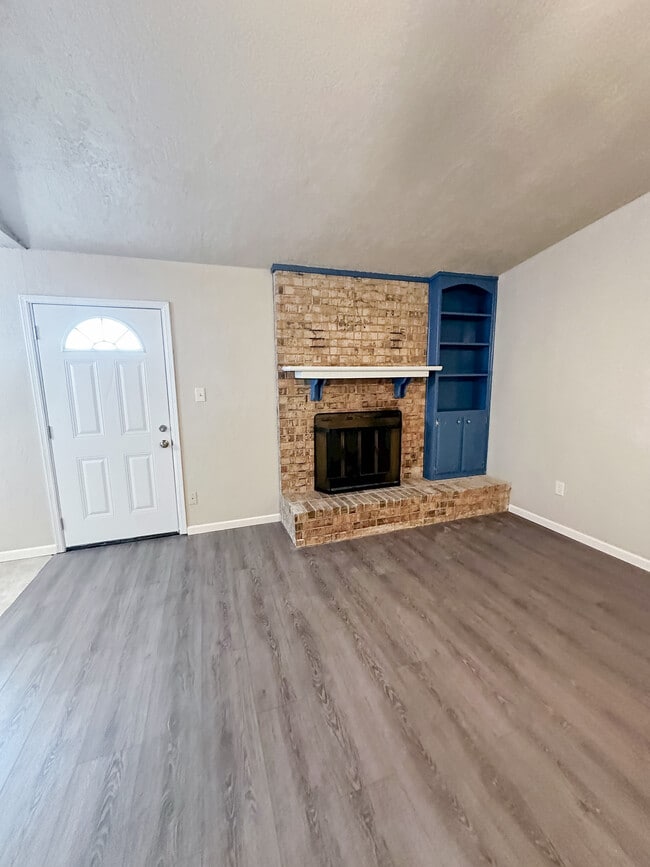 Photo - 7603 NW Andrews Ave