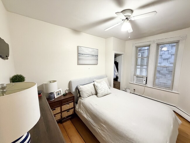 Photo - 168 L St Unit 3