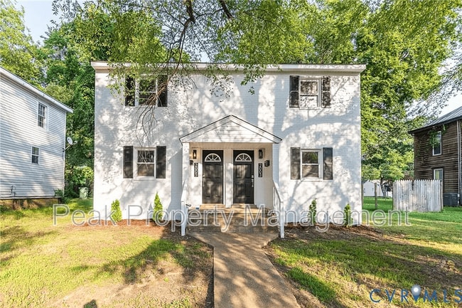 Building Photo - 2003 2nd Ave