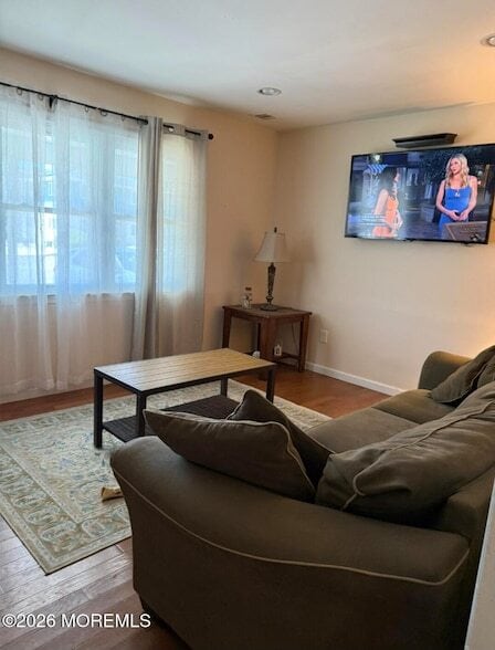 Photo - 1835 Northwest Dr