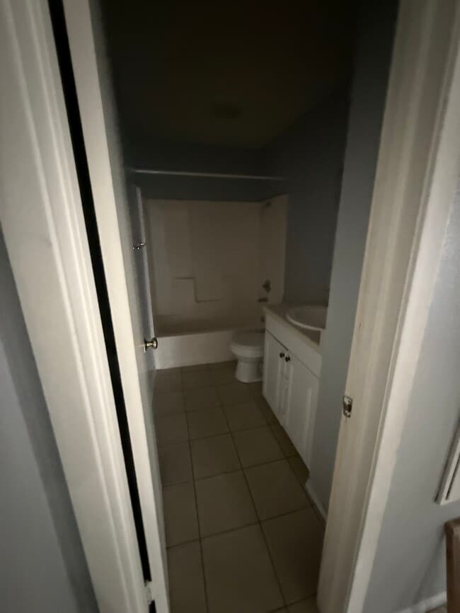 Photo - 2009 West Loop