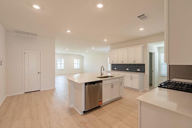 Photo - 1832 Dandy Brush Dr