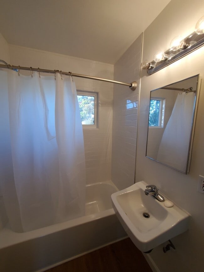 Photo - 1311 Berkeley St