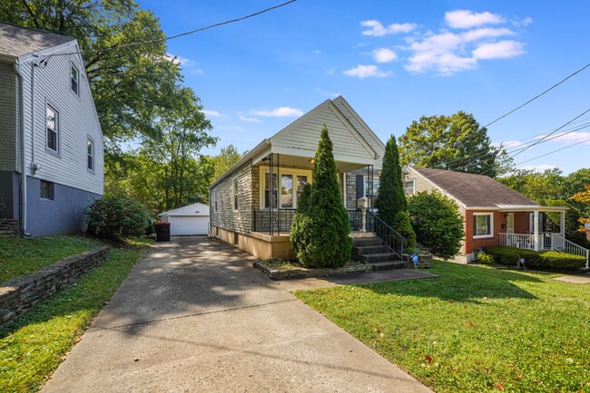 Charming 4 Bedroom Cape Cod close to Audub... - Charming 4 Bedroom Cape Cod close to Audub... House