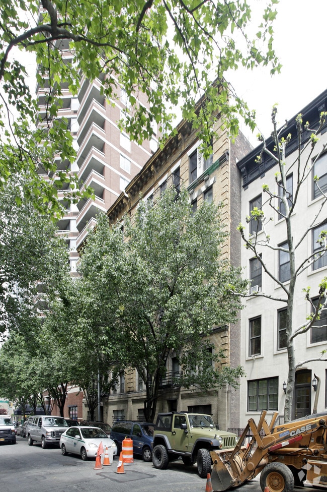 409-413 E 84th ¡St - 409-413 E 84th St Apartamentos