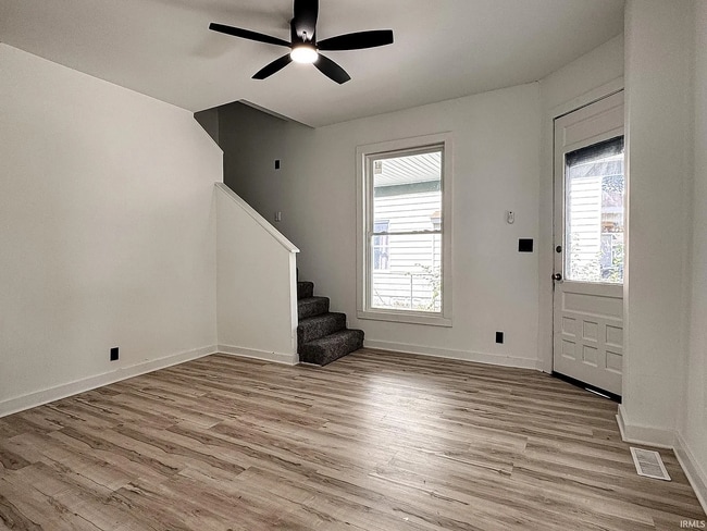 Photo - 733 S Armstrong St