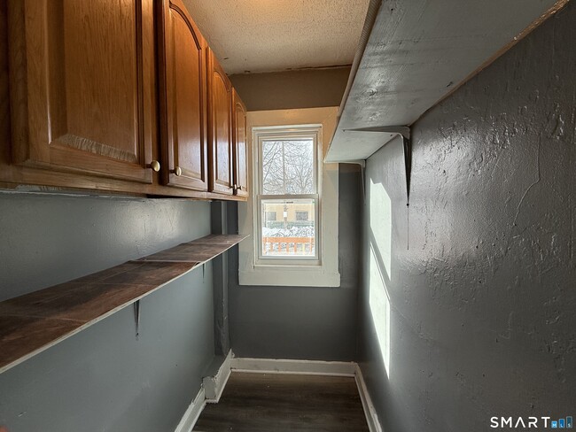 Photo - 660 W Main St Unit 1