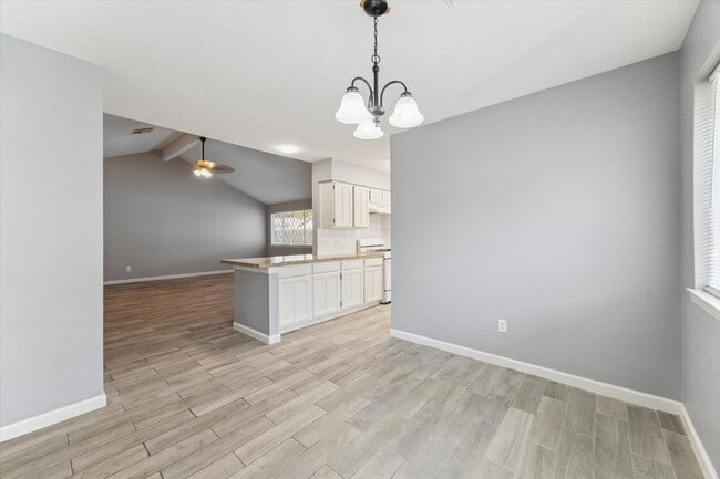 Photo - 7235 Gallant Glen Ln