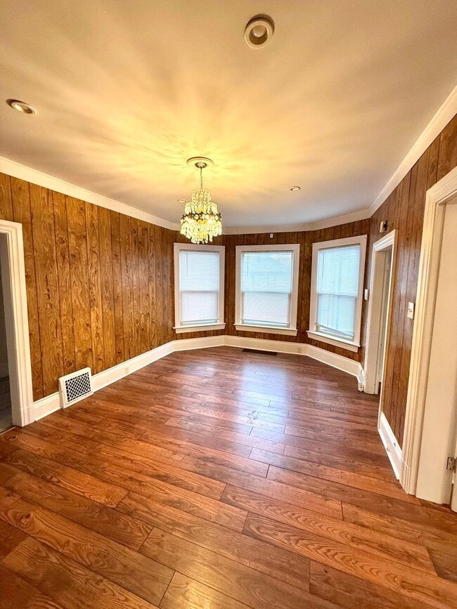 Photo - Charming 5-Bedroom Central District Home