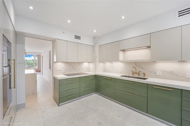 Photo - 737 Crandon Blvd Unit 301