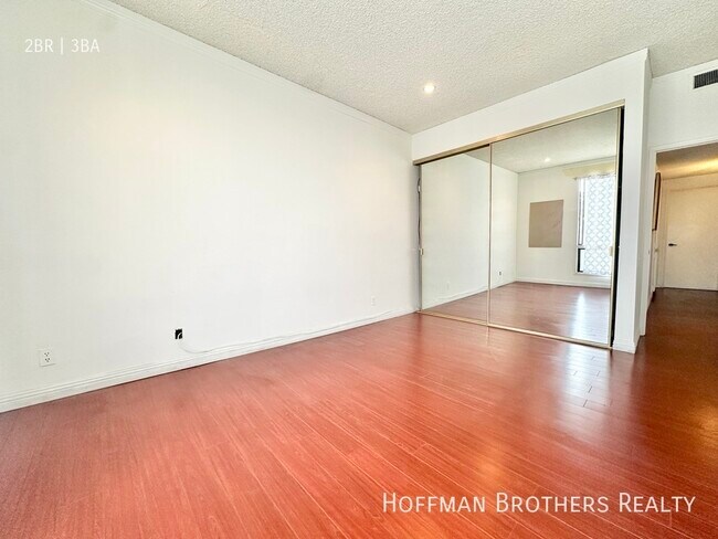 Photo - 2175 S Beverly Glen Blvd, Los Angeles, CA ... Unidad 303