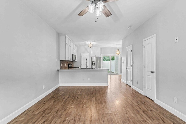 Photo - 110 Justice Farm Dr