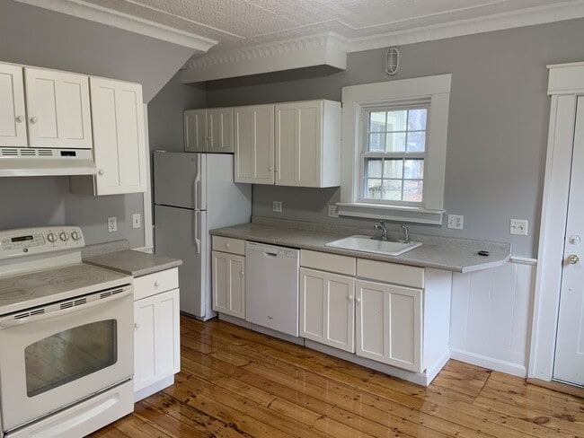 Photo - 14 Mount Vernon St Apartment Unit 16