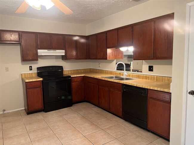 Photo - 5203 Markwood Ln